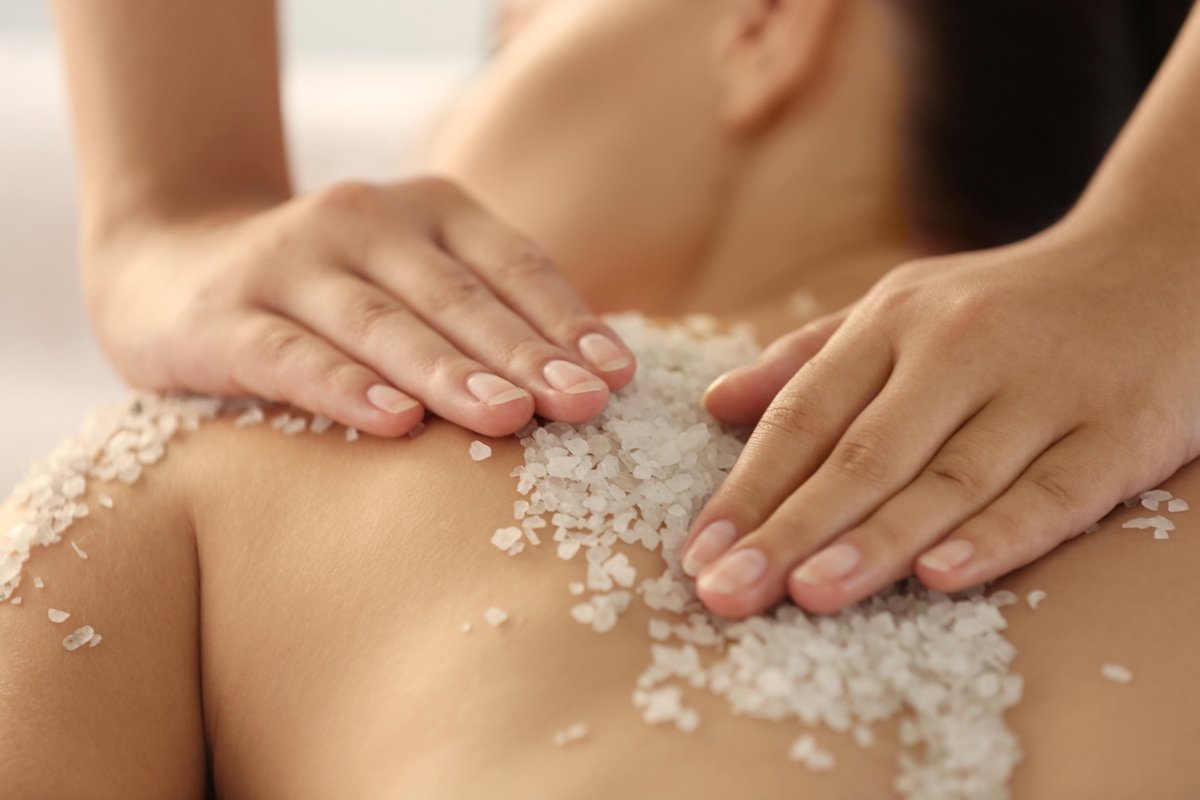 SPA MΑSSΑGE – SITE – COFFEE OR SALT PEELING (2)