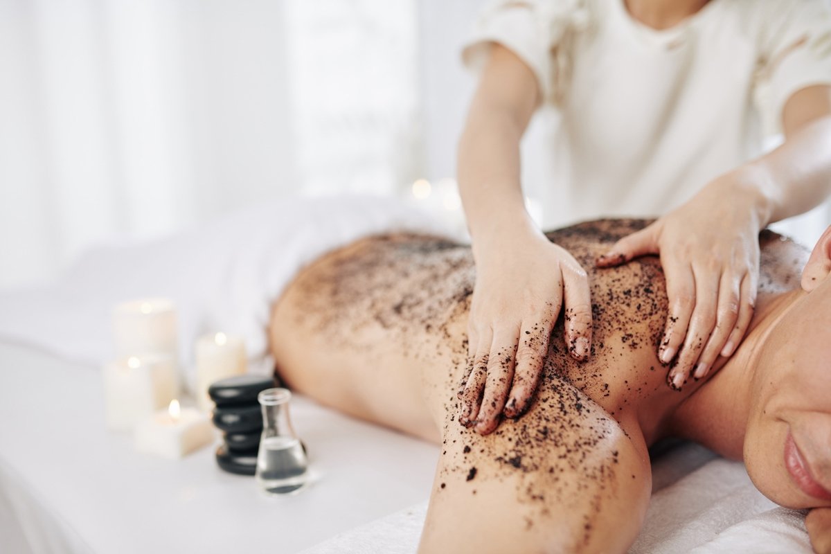 SPA MΑSSΑGE – SITE – COFFEE OR SALT PEELING (3)