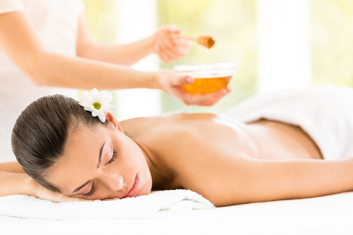 SPA MΑSSΑGE – SITE – HONEY BACK MASSAGE (2)