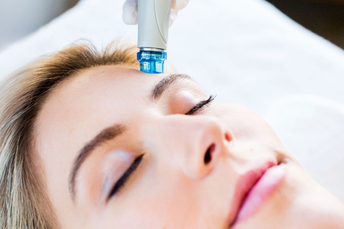 Hydra Facial Intense Moisturizing Treatment1