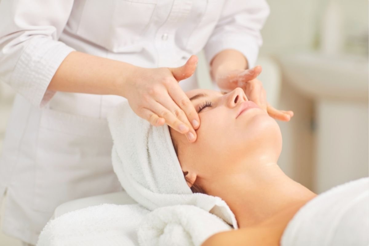 Hydra Facial Vitamin C Treatment 4